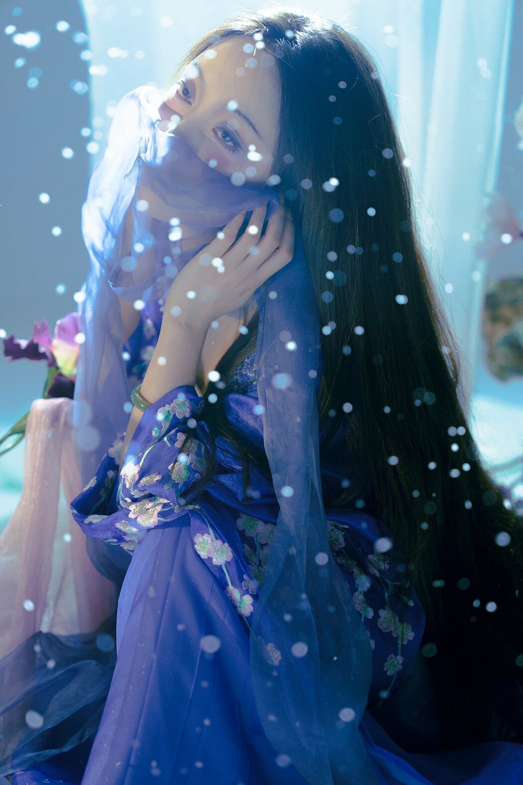 YiTuYu艺图语 Vol.10281 Yu Yue Shi Tu Tu (14P) Cover Photo