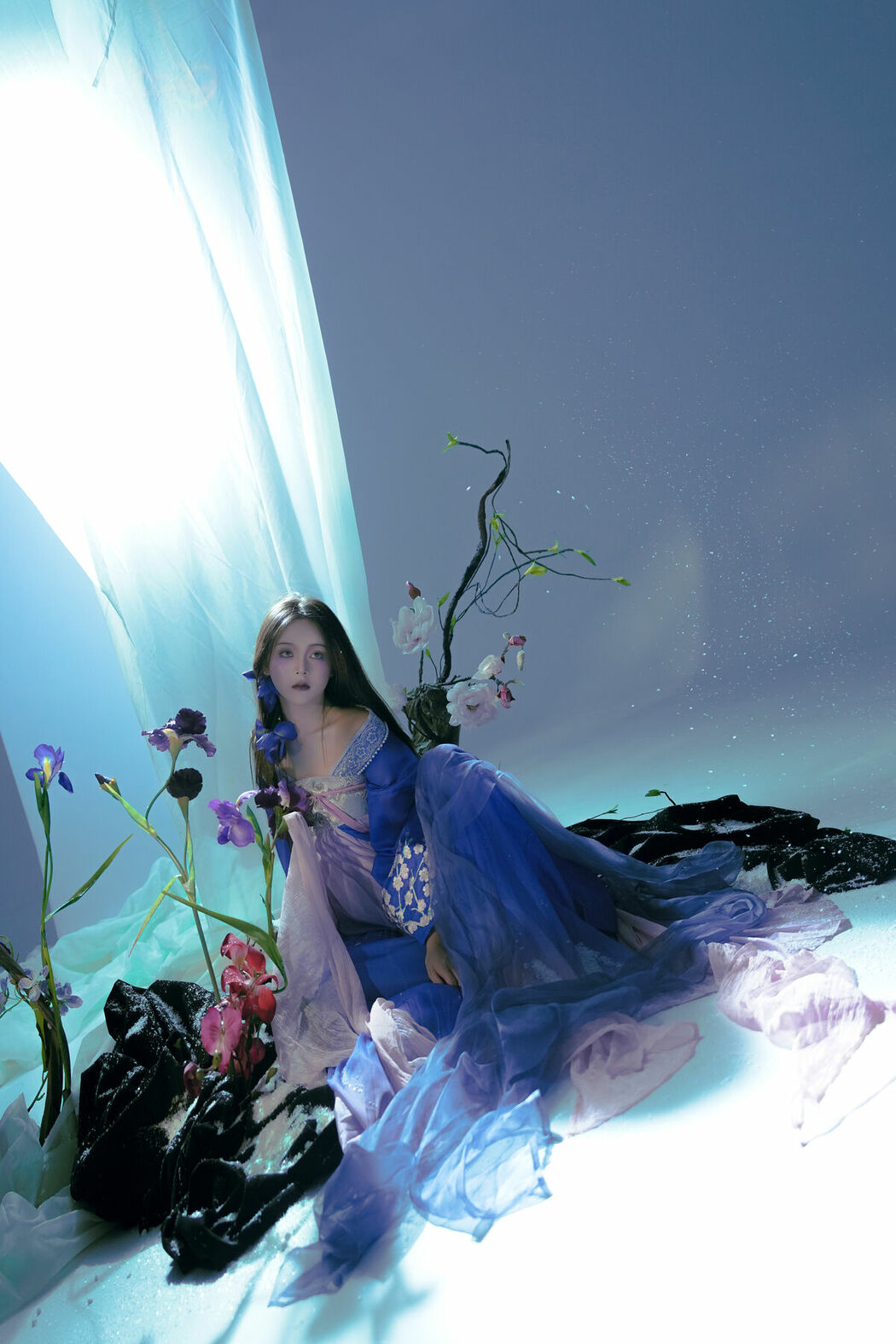 YiTuYu艺图语 Vol.10281 Yu Yue Shi Tu Tu (14P)
