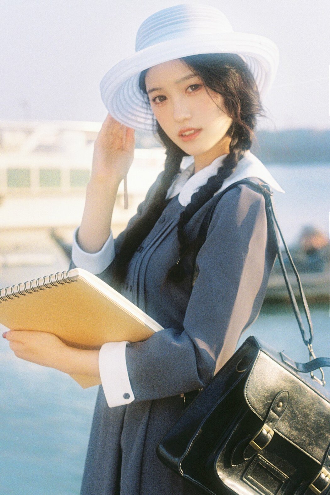YiTuYu艺图语 Vol.10285 Luver Xiao Xiao (11P) Cover Photo