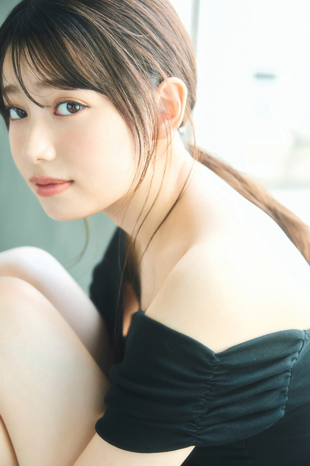 JP Akari Akase あかせあかり – FLASHデジタル写真集 Pure (56P)