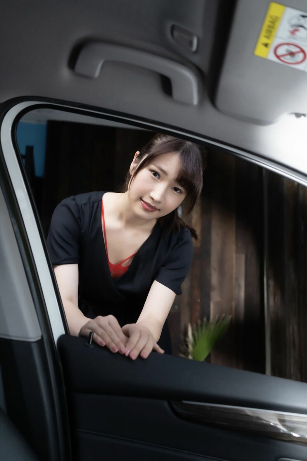 JP Mako Shion 志恩まこ – アサ芸SEXY女優写真集 見せたがりのおんまこ (53P)
