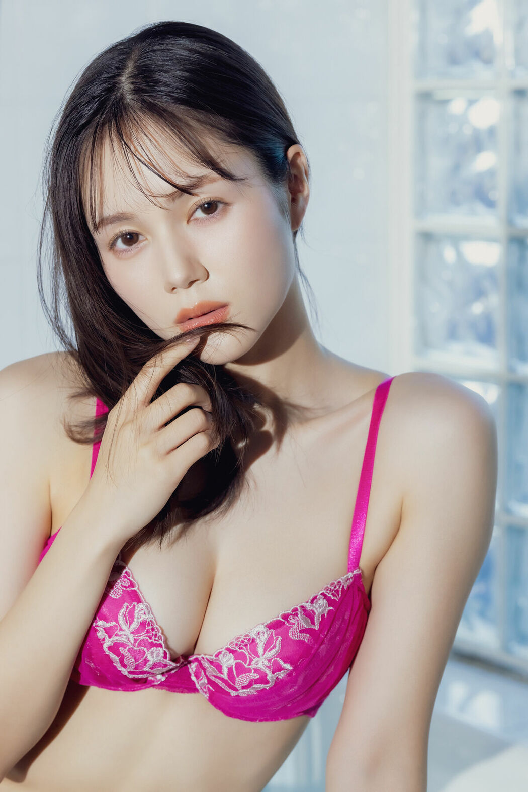 JP Suzumori Remu 涼森れむ – FRIDAYデジタル写真集 Black Moon (51P)