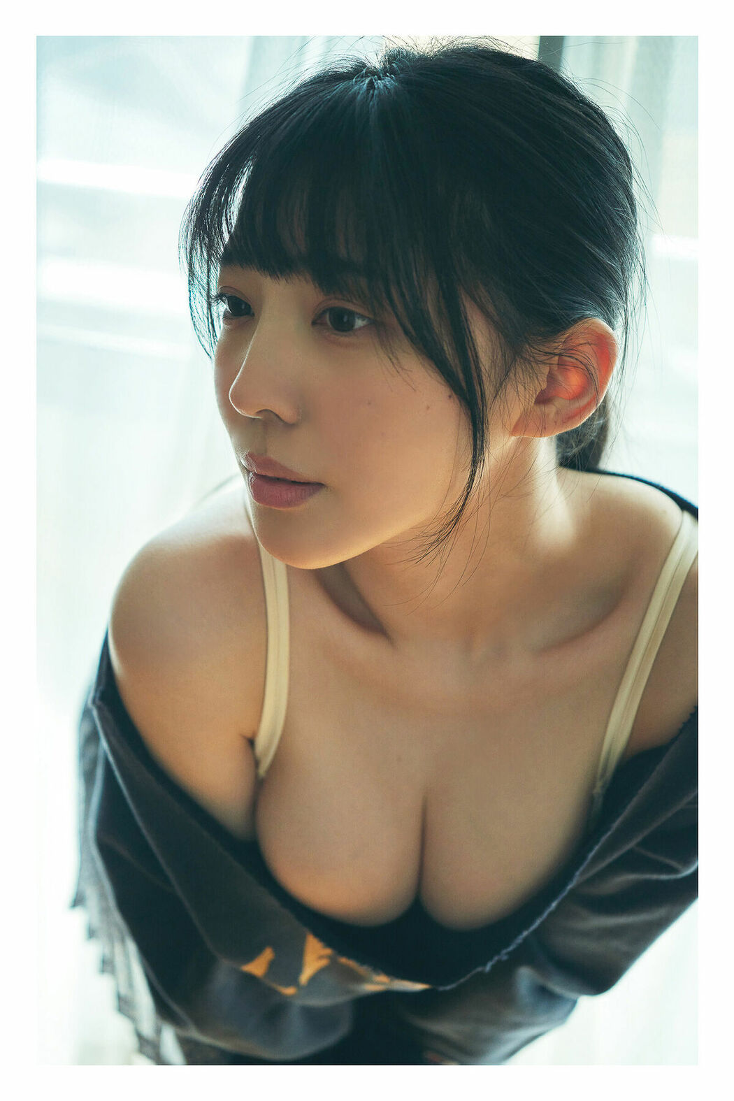 JP Yuuri Rukawa 紫藤るい – Real≧Unreal リアルとアンリアル デジタル写真集 (70P)
