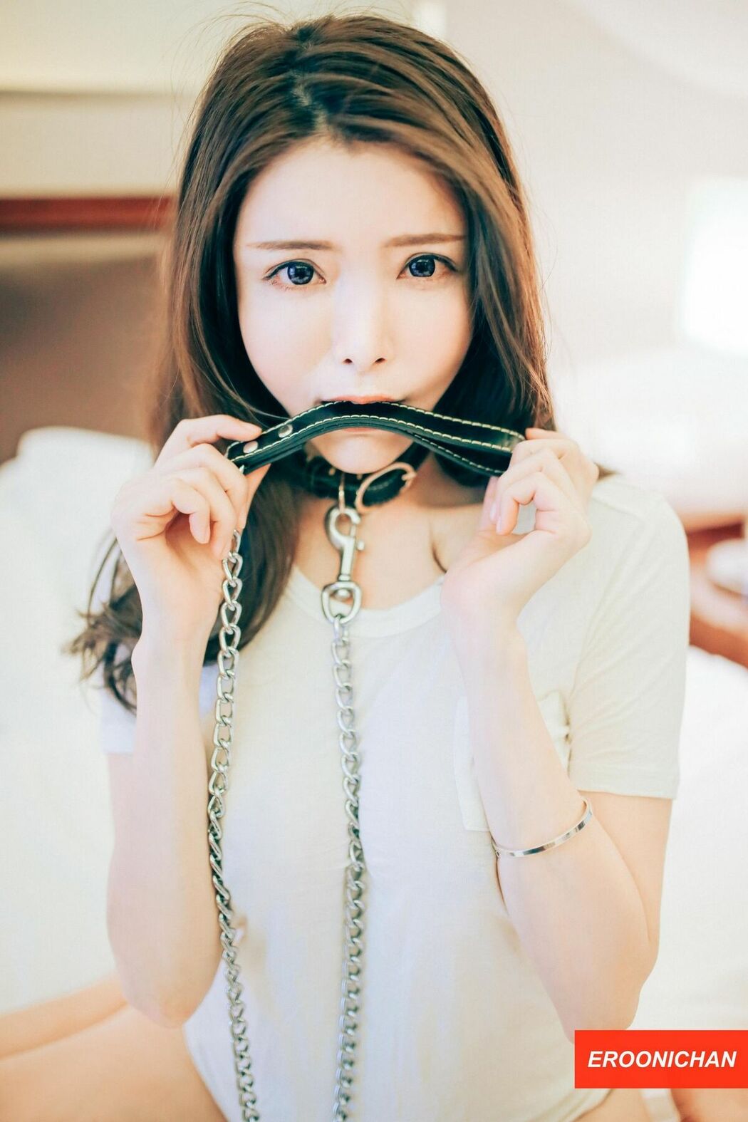 Coser@秋和柯基 – EROONICHAN CUTE写真集 (73P – 1V)