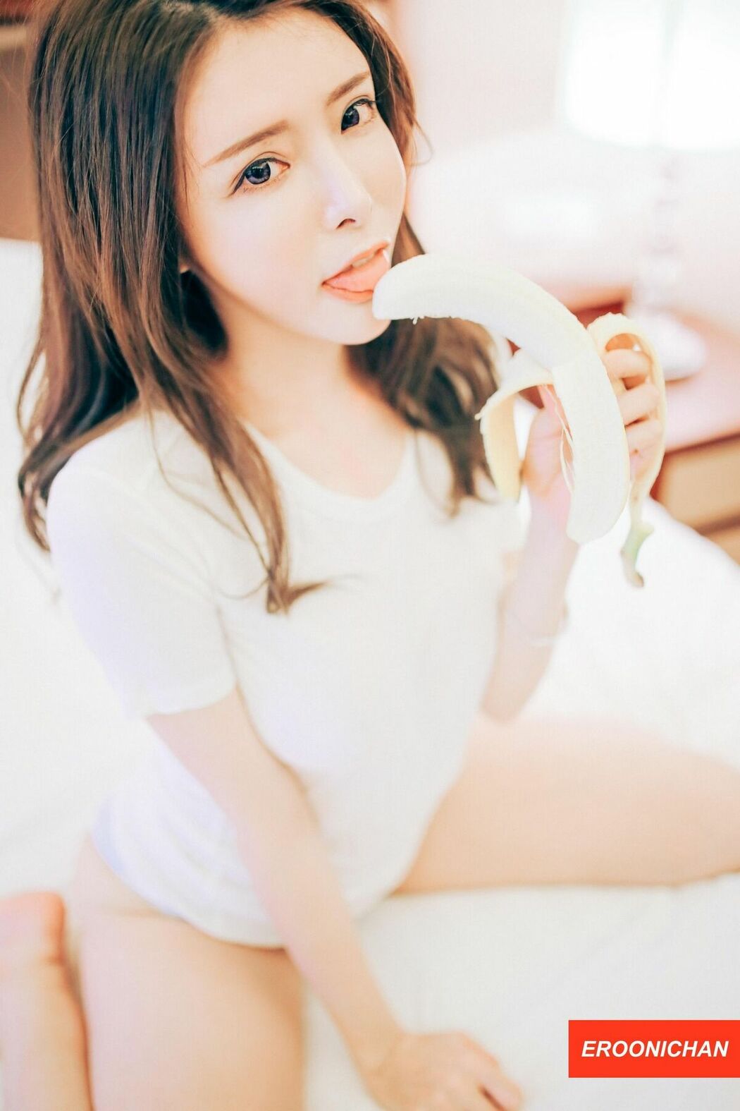Coser@秋和柯基 – EROONICHAN CUTE写真集 (73P – 1V)