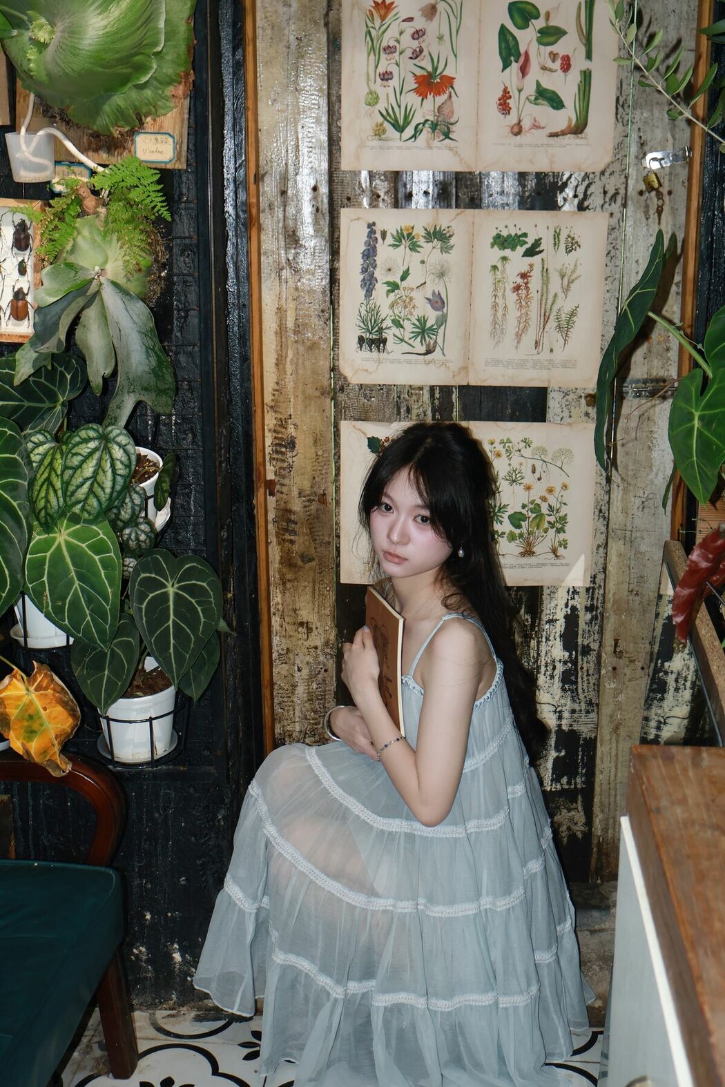YiTuYu艺图语 Vol.10294 Xue Xue 2233 (22P)
