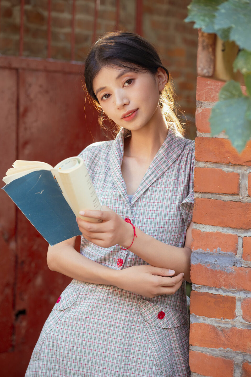 YiTuYu艺图语 Vol.10295 Yi Ming (71P)