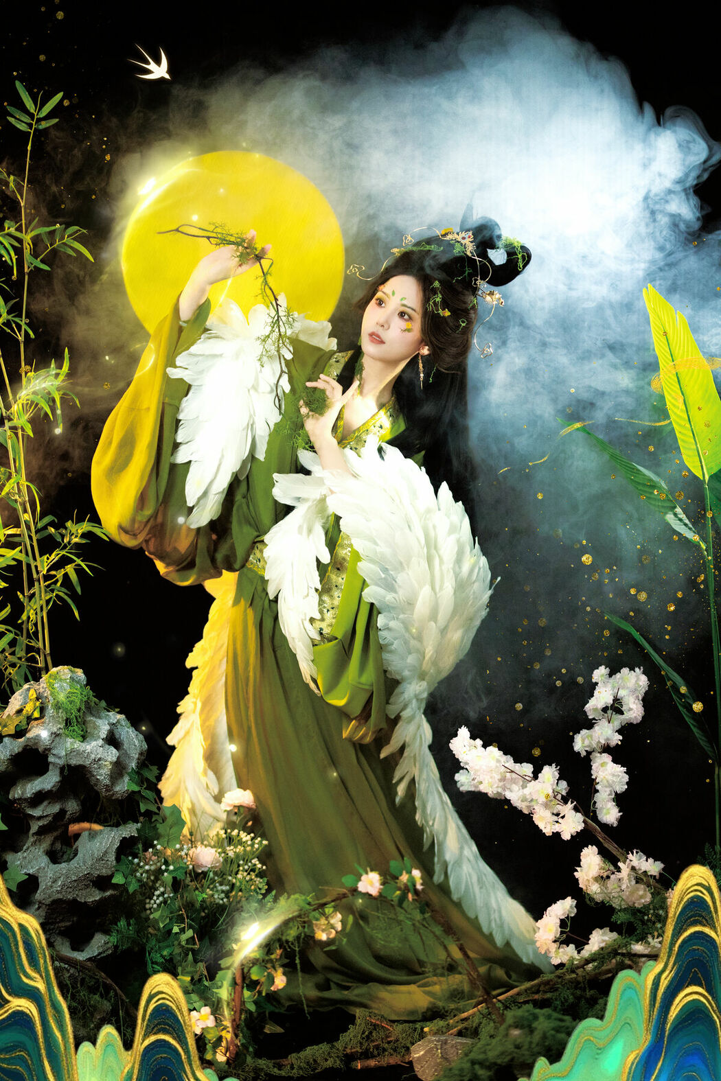 YiTuYu艺图语 Vol.10298 Fei Teng De Mi Zhou (15P)