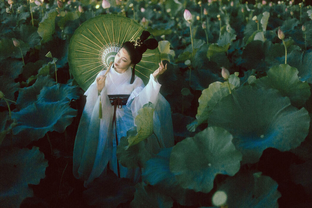 YiTuYu艺图语 Vol.10299 Han Han Ting (38P)