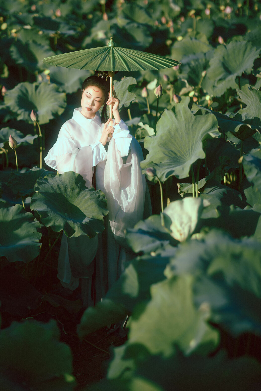 YiTuYu艺图语 Vol.10299 Han Han Ting (38P)