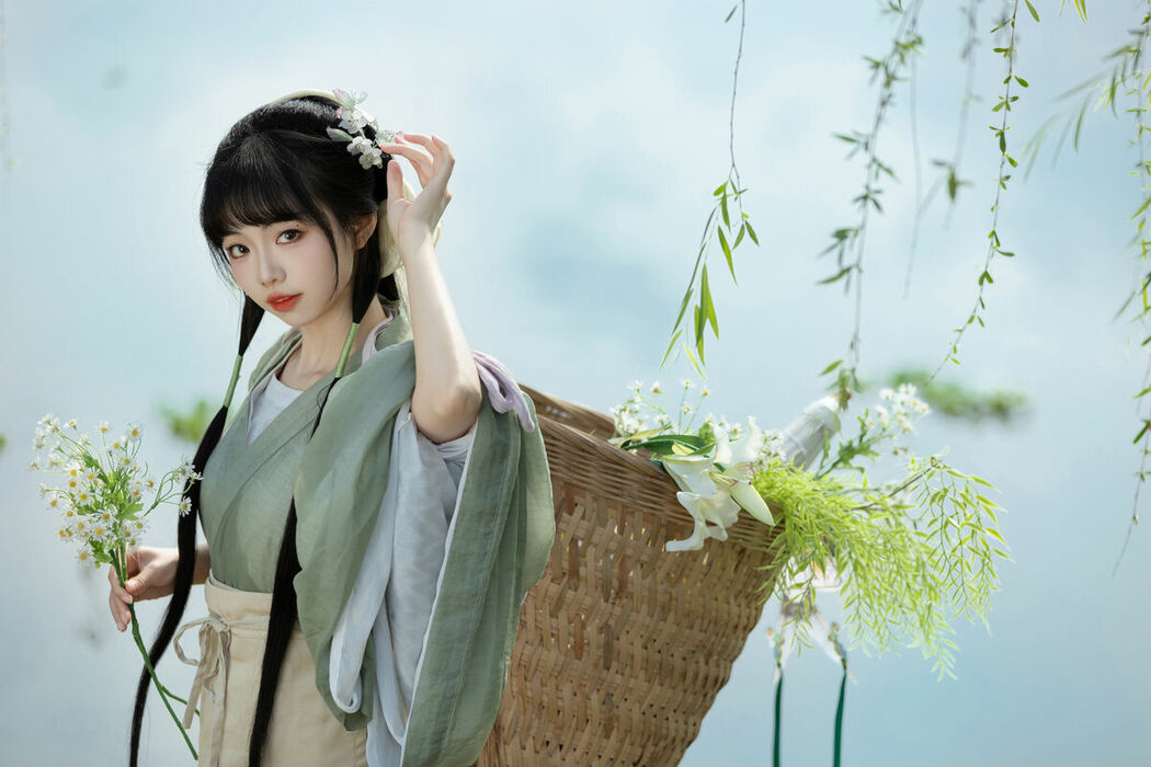 YiTuYu艺图语 Vol.10302 Shi Zhi Lin (15P)