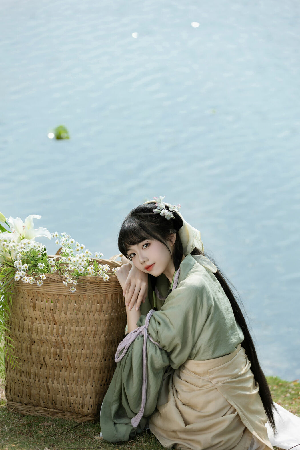 YiTuYu艺图语 Vol.10302 Shi Zhi Lin (15P)