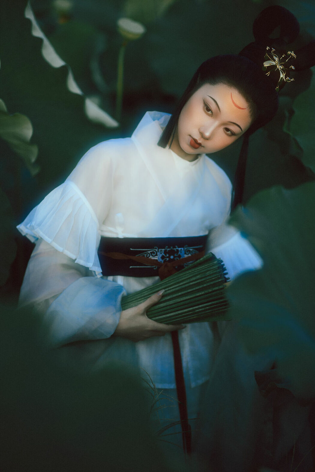 YiTuYu艺图语 Vol.10299 Han Han Ting (38P)
