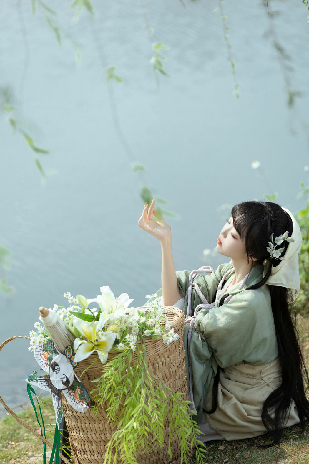 YiTuYu艺图语 Vol.10302 Shi Zhi Lin (15P)