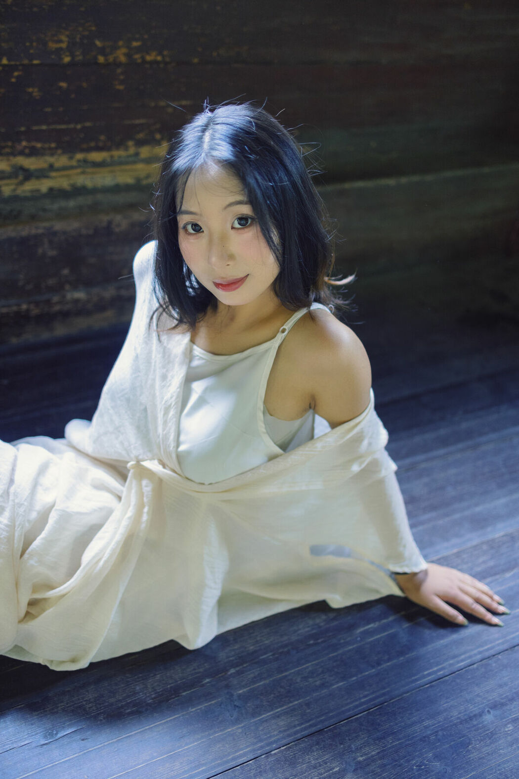 YiTuYu艺图语 Vol.10311 Xiao U (36P)