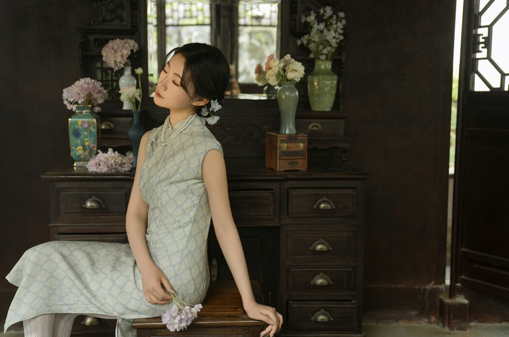 YiTuYu艺图语 Vol.10312 Shi Xiao Jie Mo W (25P)