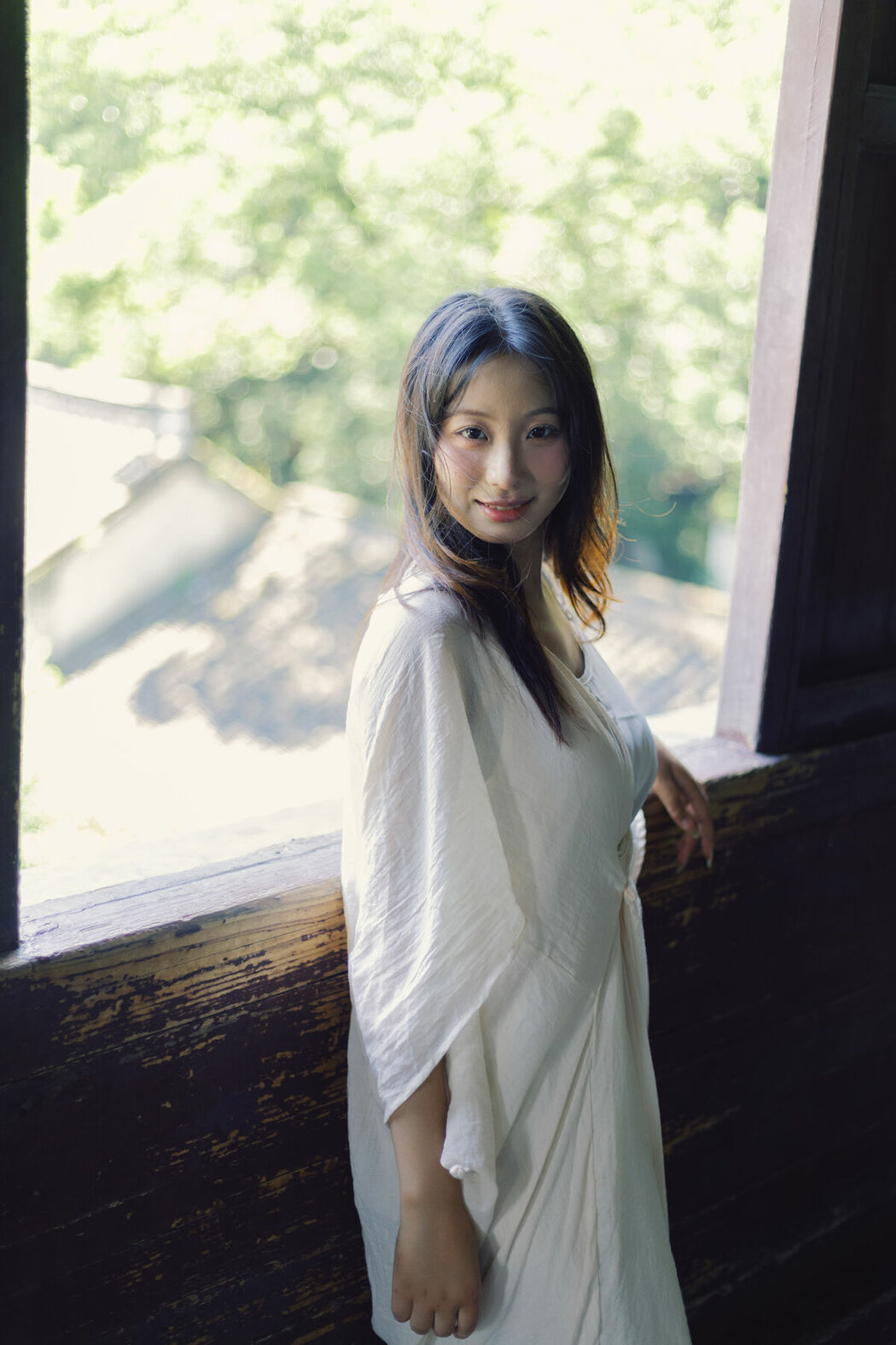 YiTuYu艺图语 Vol.10311 Xiao U (36P)
