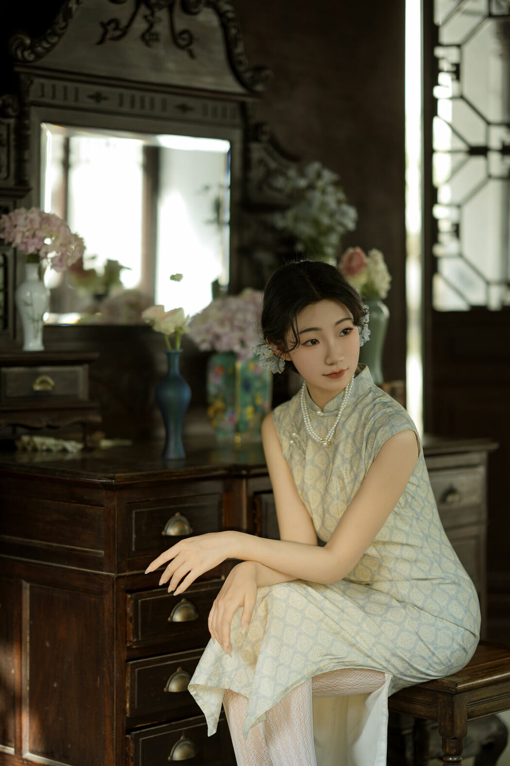 YiTuYu艺图语 Vol.10312 Shi Xiao Jie Mo W (25P)