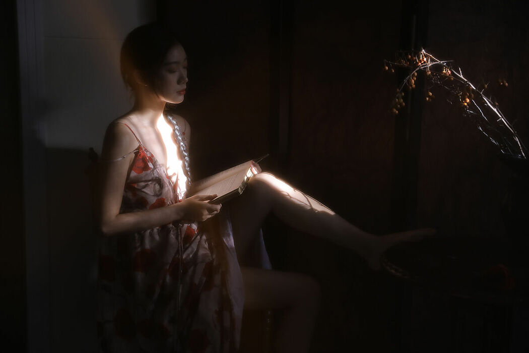 YiTuYu艺图语 Vol.10313 Liu Liu (12P)