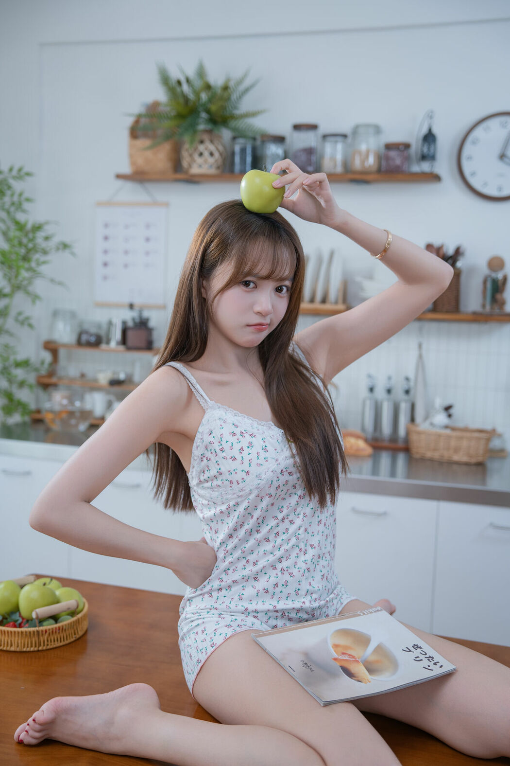 YiTuYu艺图语 Vol.10315 Xiao Yi (44P)