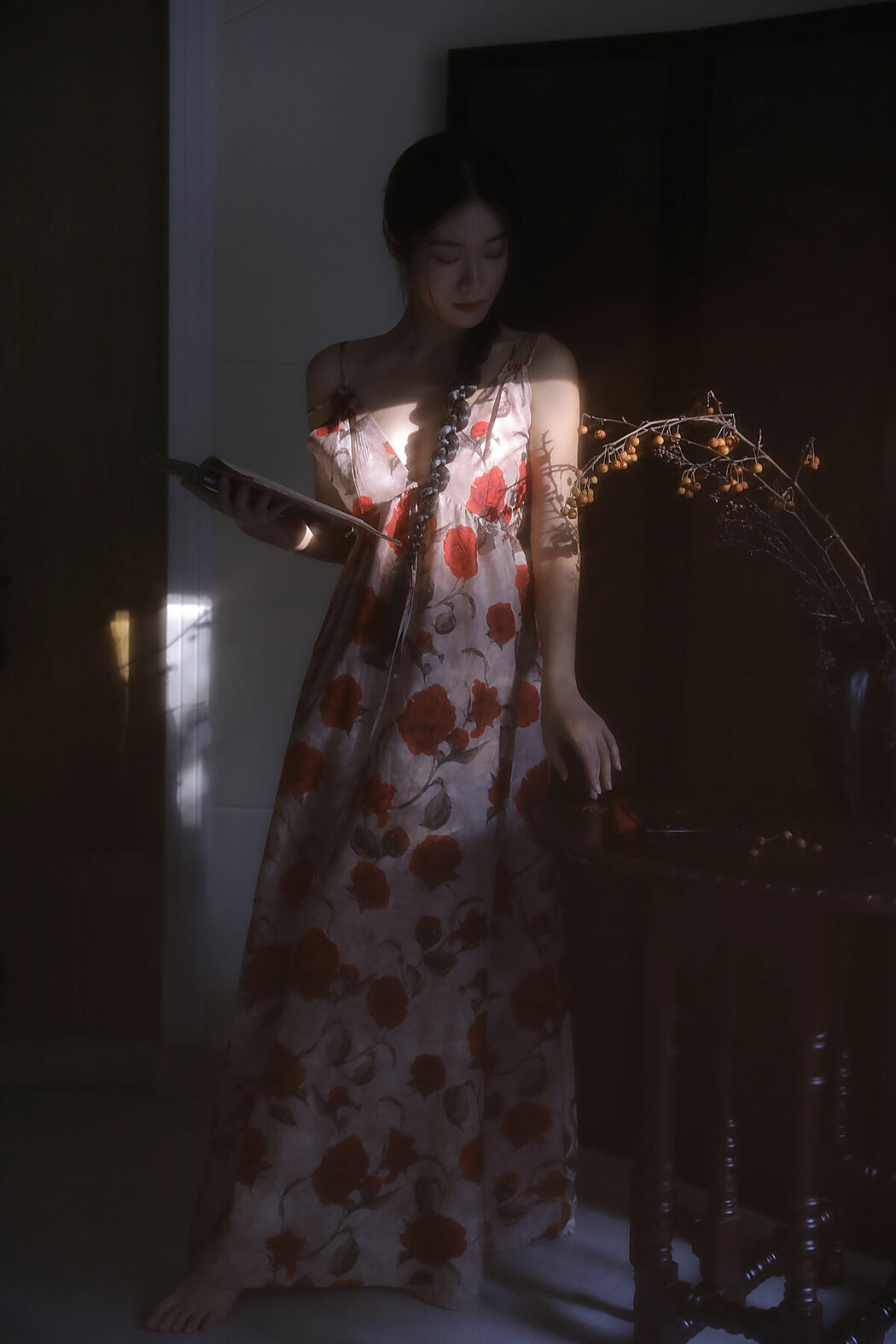 YiTuYu艺图语 Vol.10313 Liu Liu (12P)