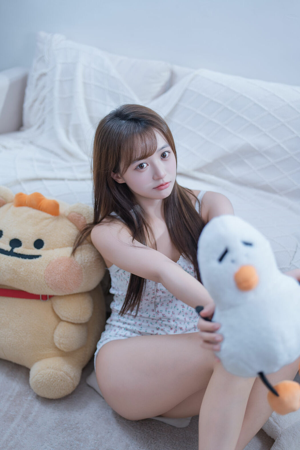 YiTuYu艺图语 Vol.10315 Xiao Yi (44P)