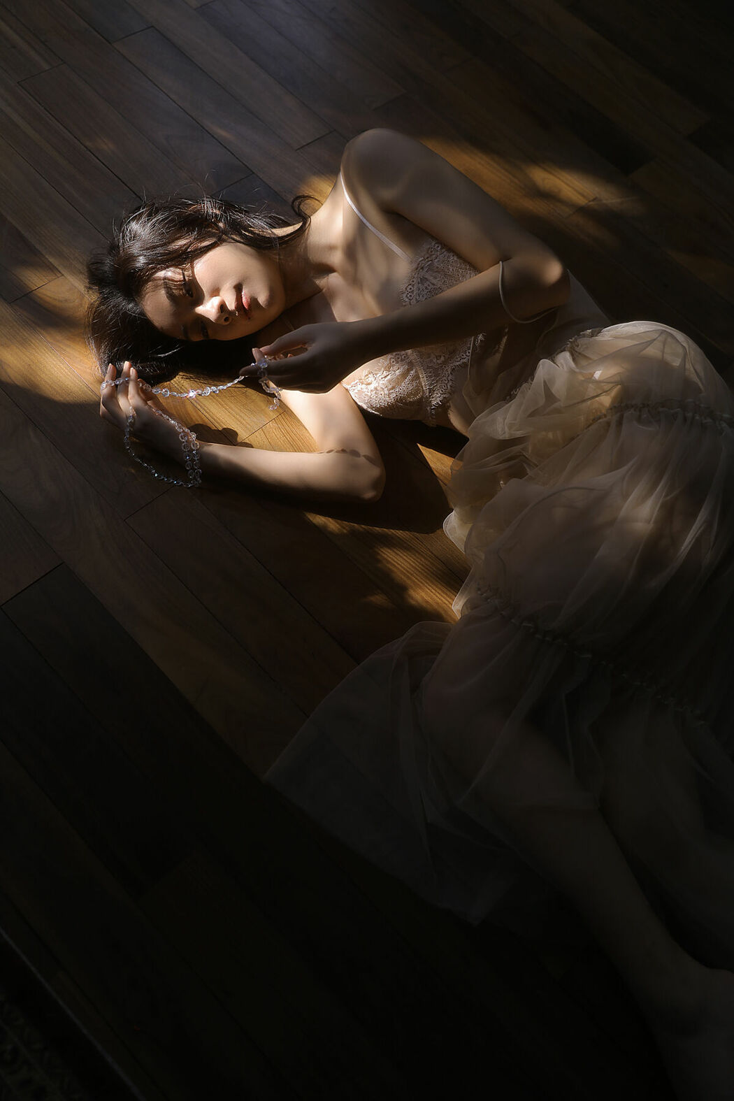 YiTuYu艺图语 Vol.10318 Liu Liu (11P)