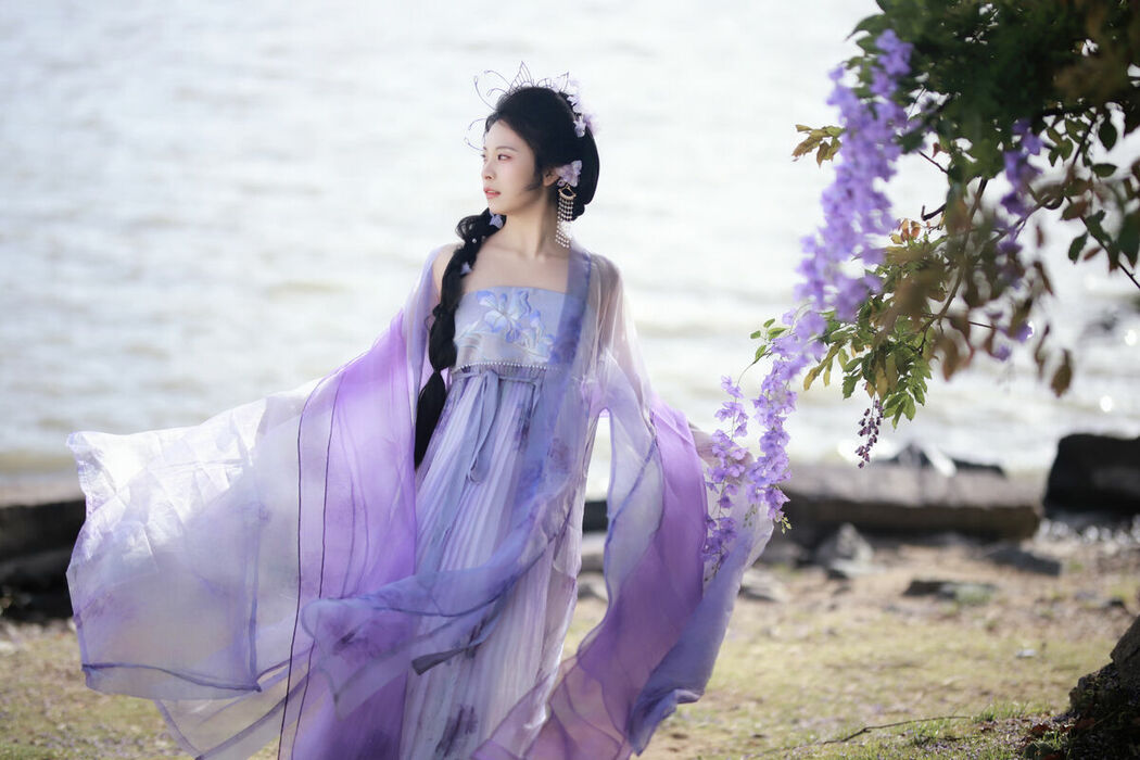 YiTuYu艺图语 Vol.10316 Yi Ming (12P)