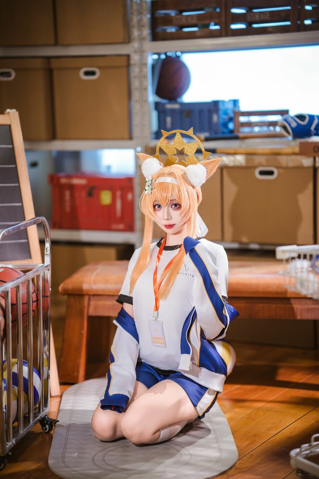 YiTuYu艺图语 Vol.10317 Sheng Lai Quan Wei De Ming (19P)
