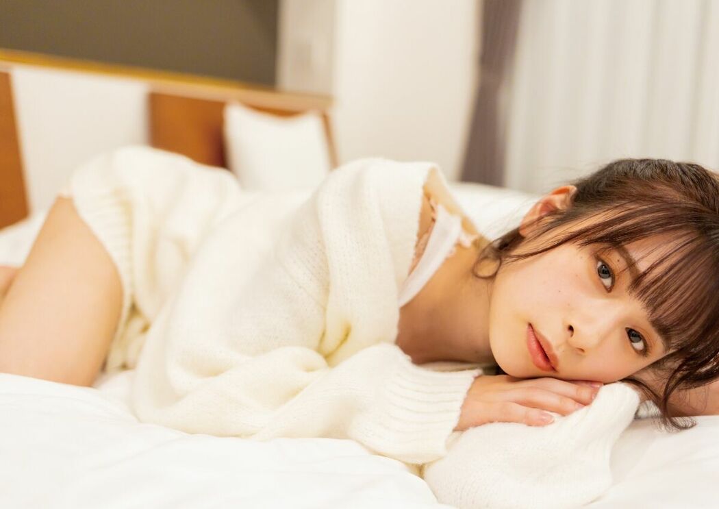 JP Kaori Maeda 前田佳織里 – 1st写真集 おとなのかおり 声優パラダイス Part01 (61P)
