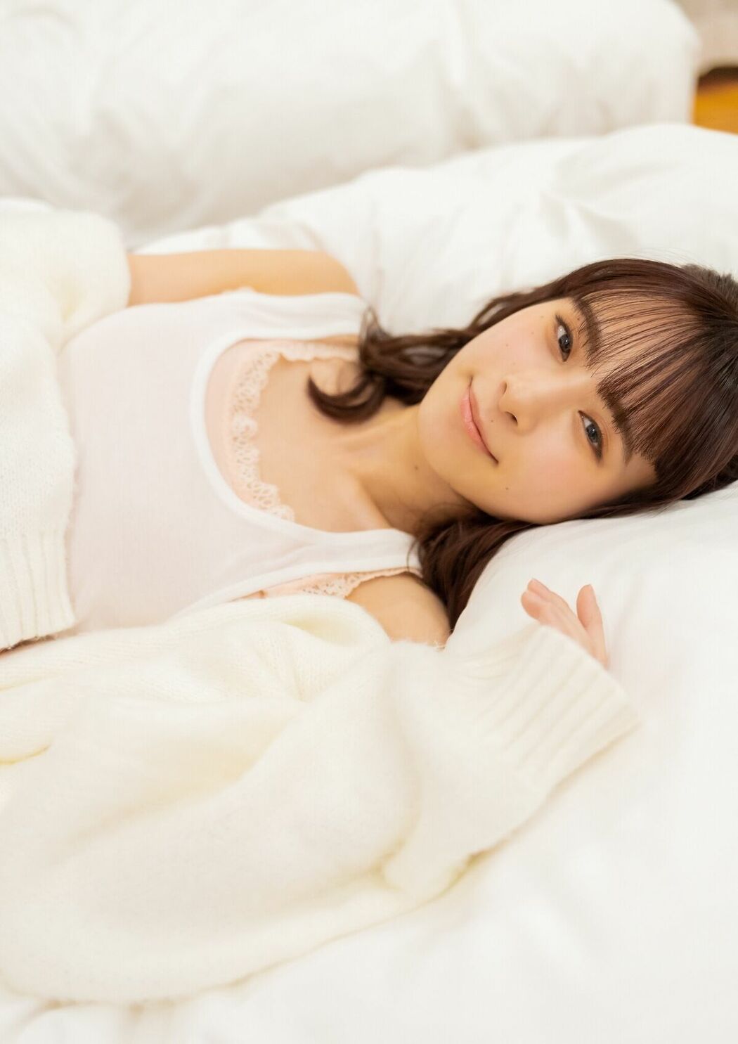 JP Kaori Maeda 前田佳織里 – 1st写真集 おとなのかおり 声優パラダイス Part01 (61P)