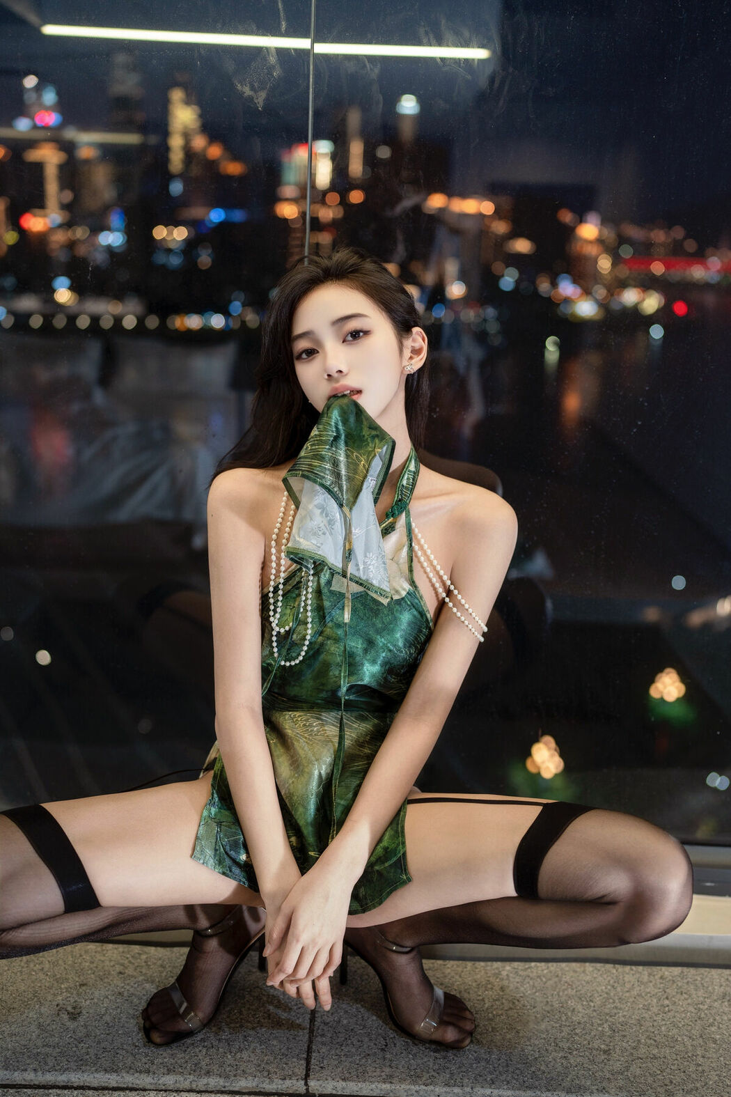 XR Uncensored Shi An An 时安安 – R18 秀人网模特 旗袍 (91P)
