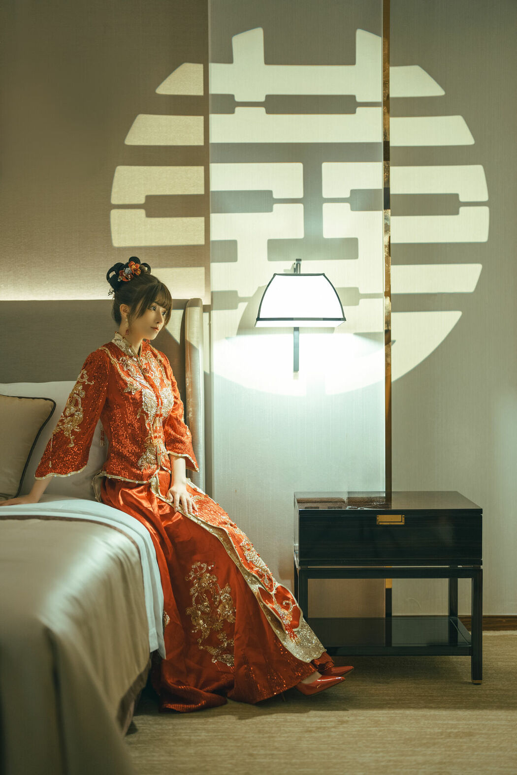 Coser@鹿八岁 – 新婚小故事 Part01 (55P – 1V)