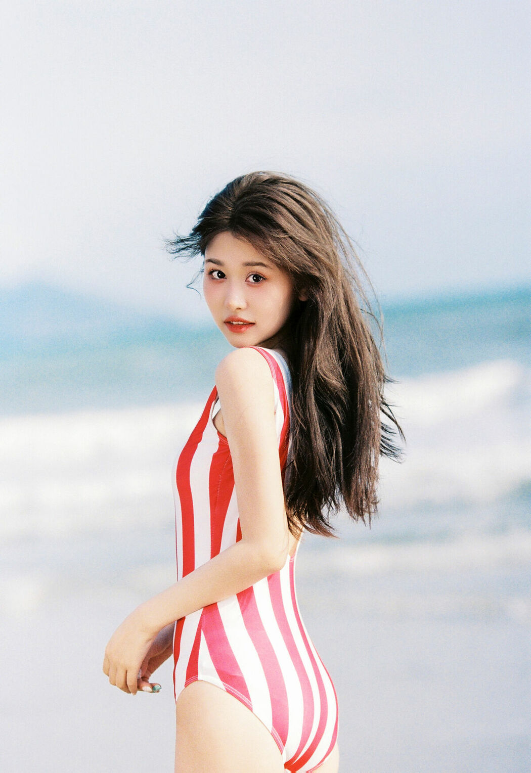 YiTuYu艺图语 Vol.10323 An An Zai An (16P)