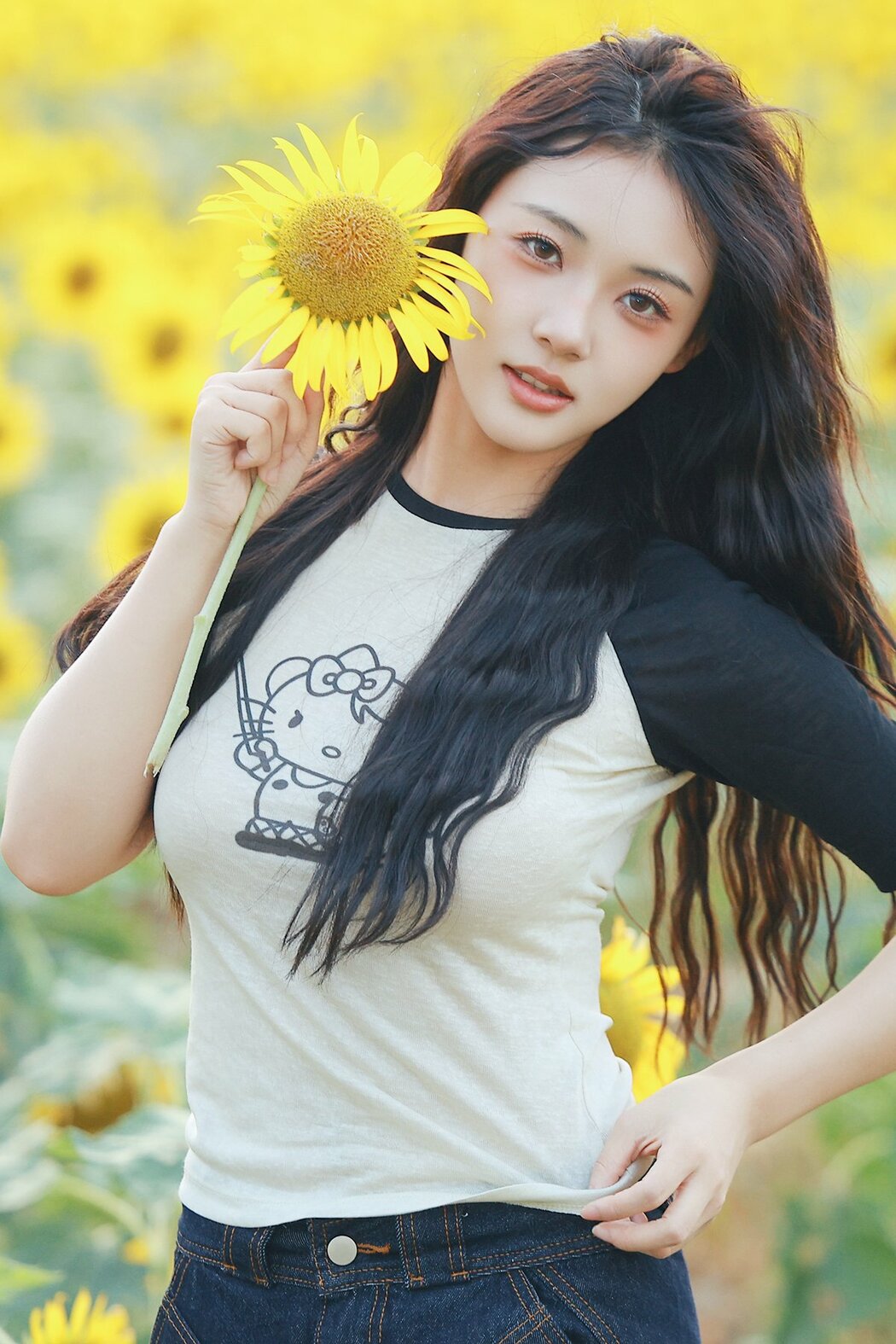 YiTuYu艺图语 Vol.10324 ivvvv (39P) Cover Photo