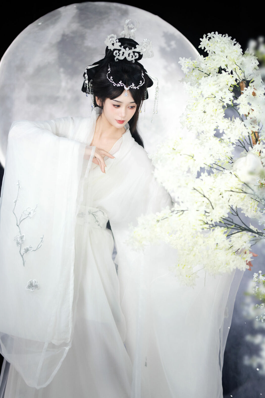 YiTuYu艺图语 Vol.10327 Yi Zhi Da Da Da Li Zi (29P)