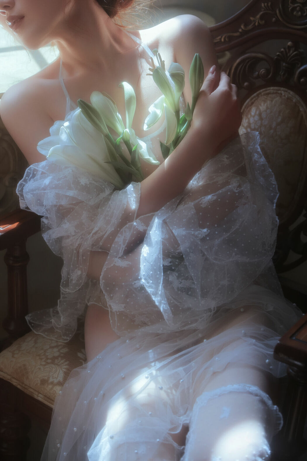 YiTuYu艺图语 Vol.10326 Chensuy333 (18P)