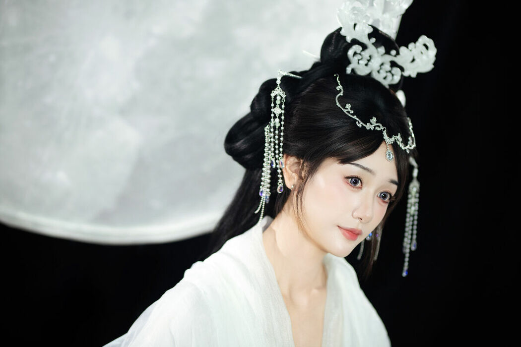 YiTuYu艺图语 Vol.10327 Yi Zhi Da Da Da Li Zi (29P)