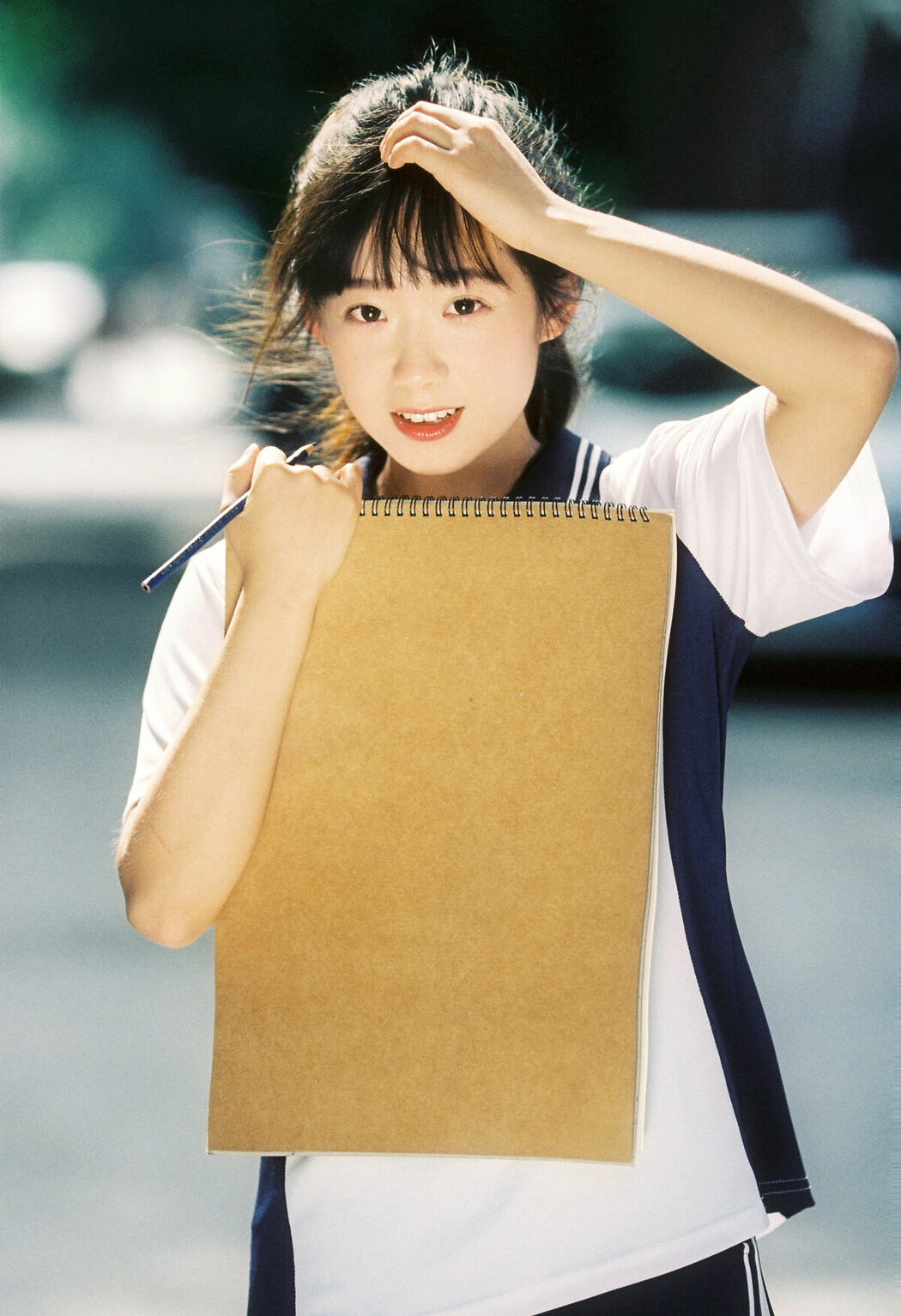 YiTuYu艺图语 Vol.10328 Bai Bian Tu Xiao Ying (13P)