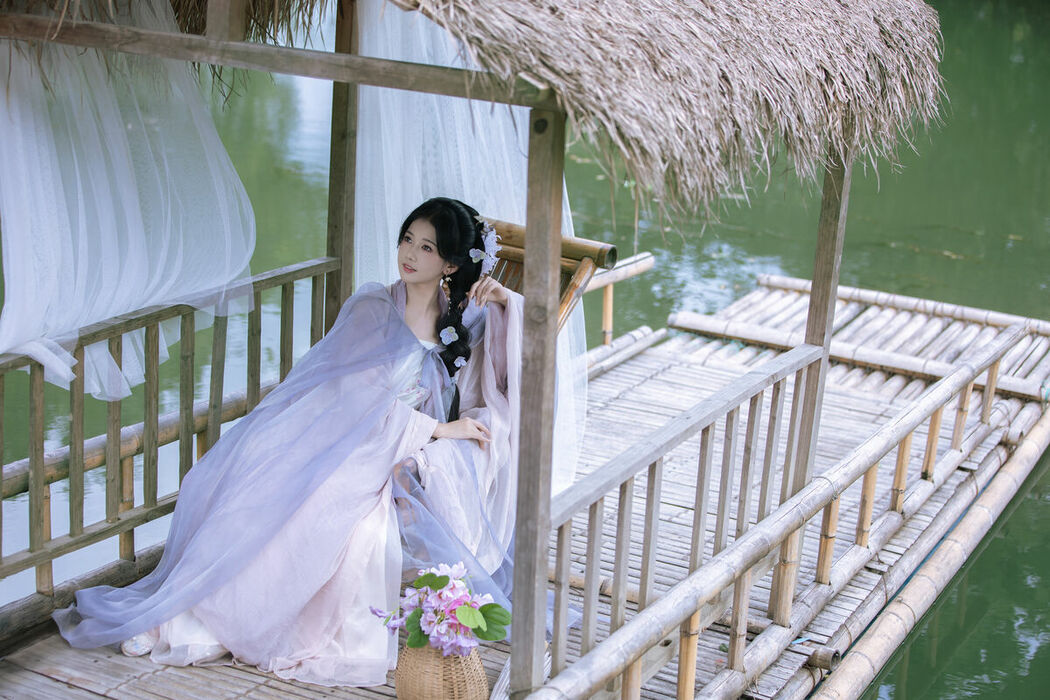 YiTuYu艺图语 Vol.10330 Suan La Tang Er (29P)