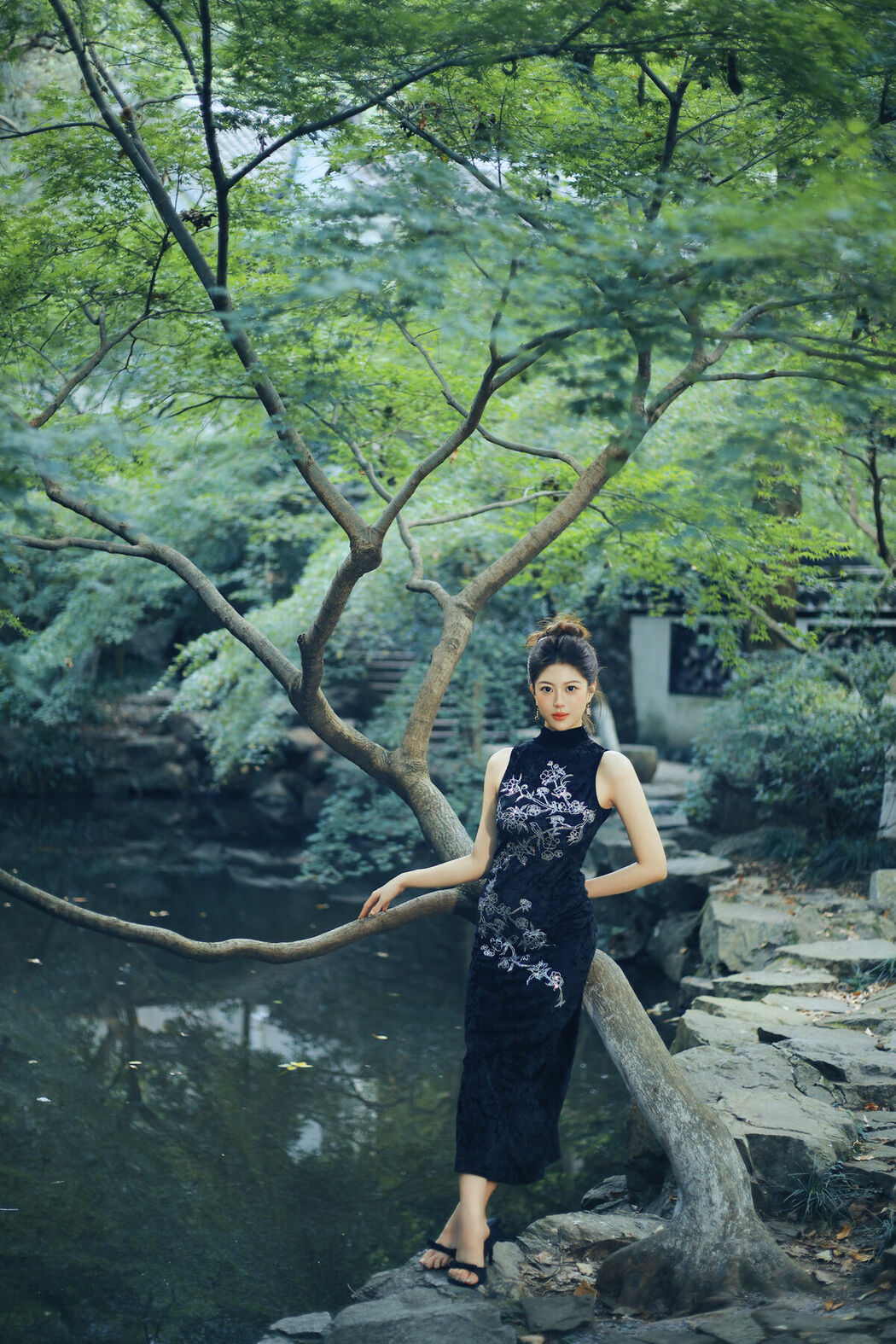 YiTuYu艺图语 Vol.10329 2ii (49P)