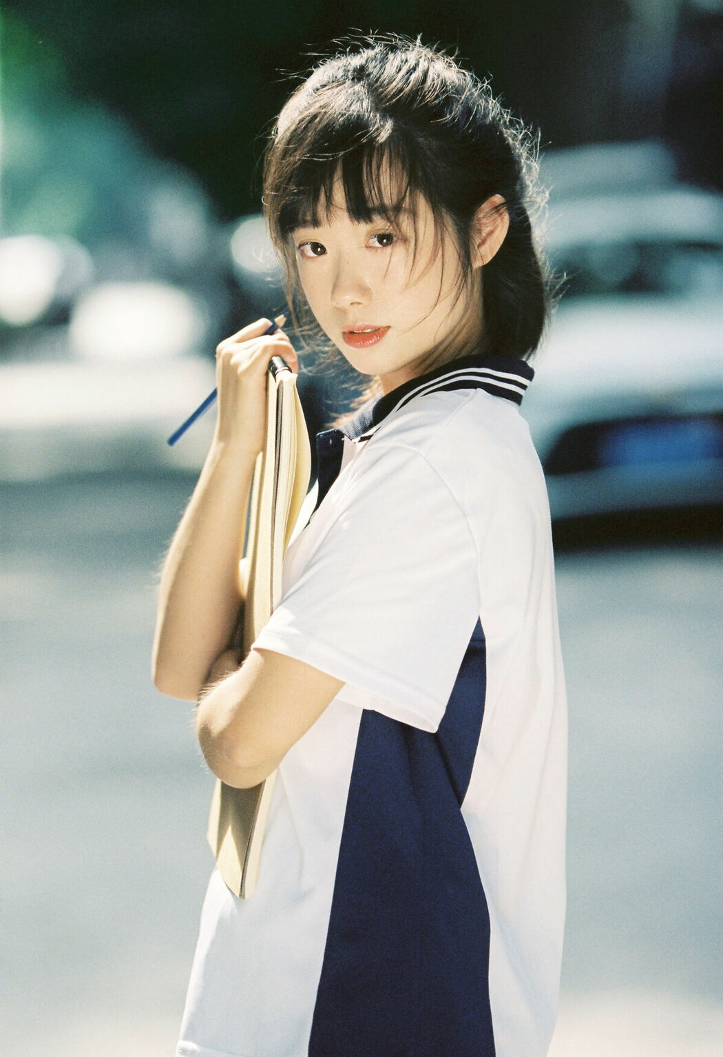 YiTuYu艺图语 Vol.10328 Bai Bian Tu Xiao Ying (13P)