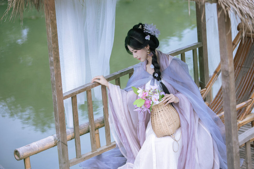 YiTuYu艺图语 Vol.10330 Suan La Tang Er (29P)