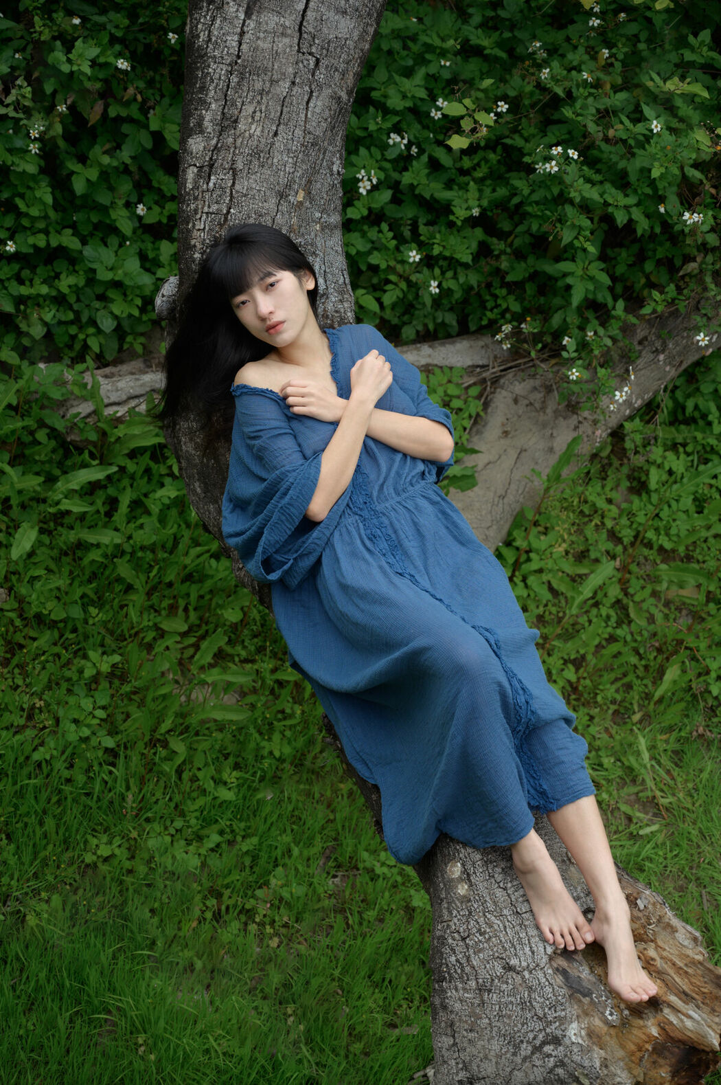 YiTuYu艺图语 Vol.10331 Shan Ye Xiao Guo (23P)