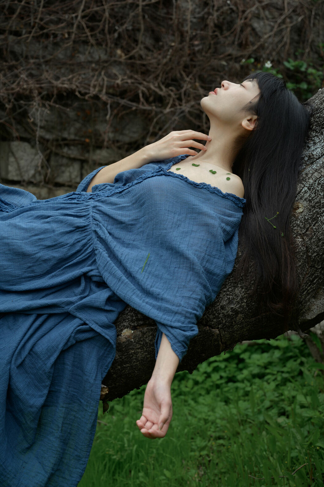 YiTuYu艺图语 Vol.10331 Shan Ye Xiao Guo (23P)
