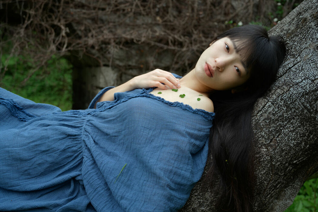 YiTuYu艺图语 Vol.10331 Shan Ye Xiao Guo (23P)