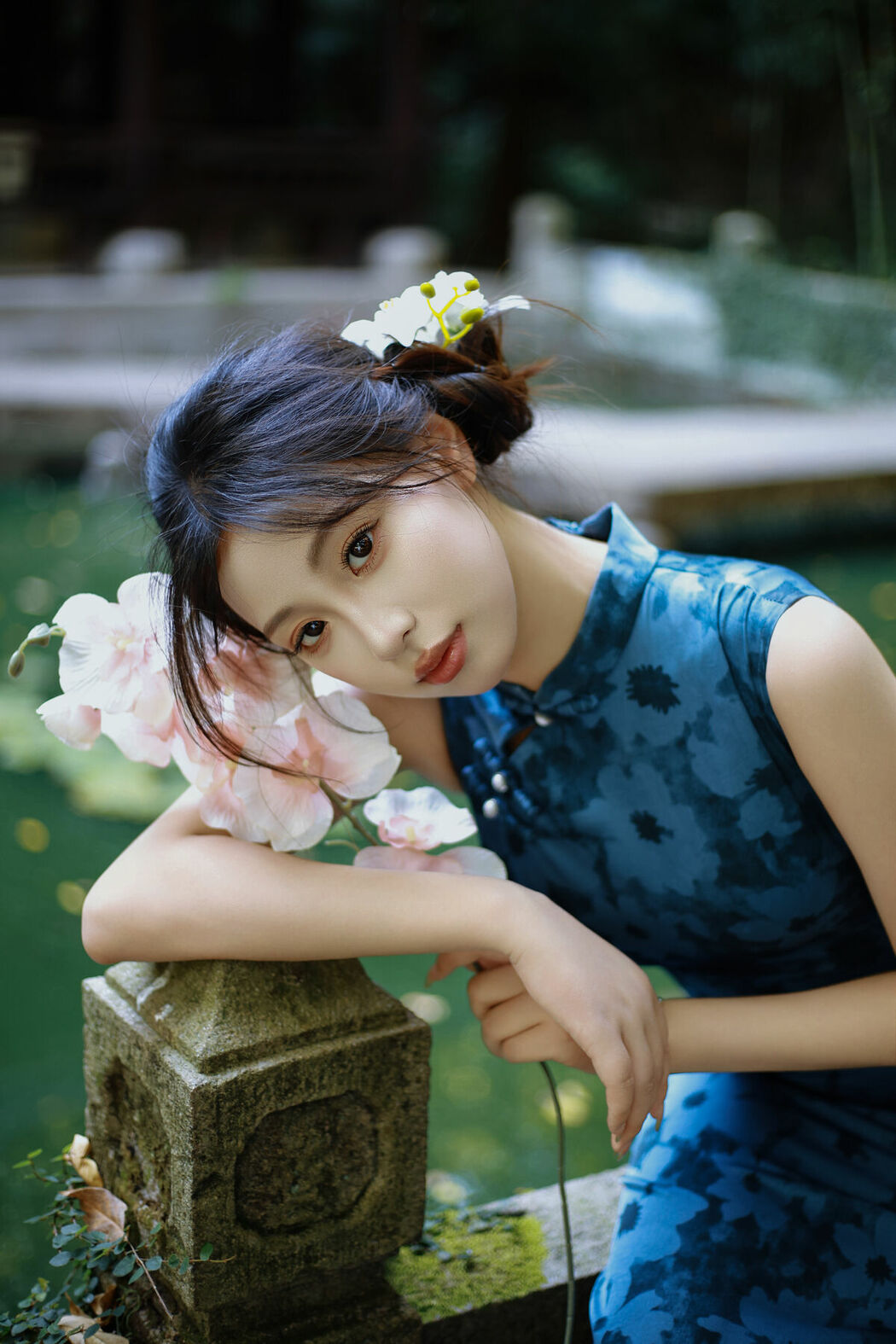 YiTuYu艺图语 Vol.10337 Xiao U (46P)