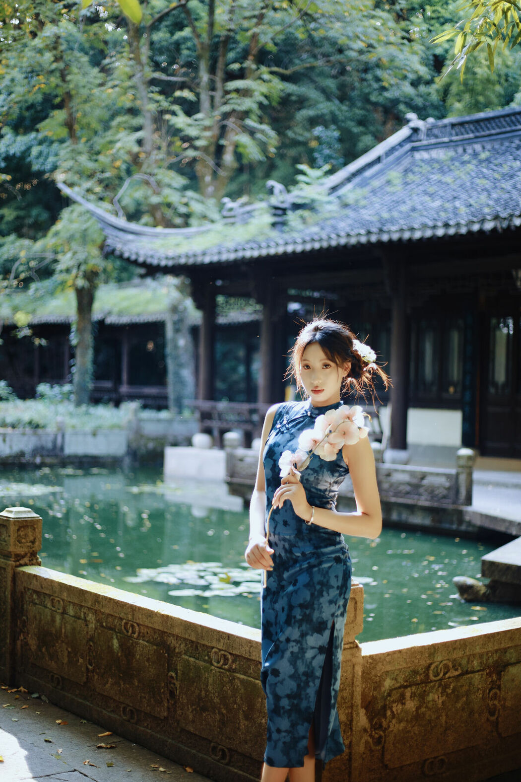 YiTuYu艺图语 Vol.10337 Xiao U (46P)