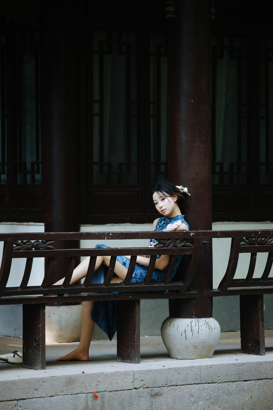 YiTuYu艺图语 Vol.10337 Xiao U (46P)