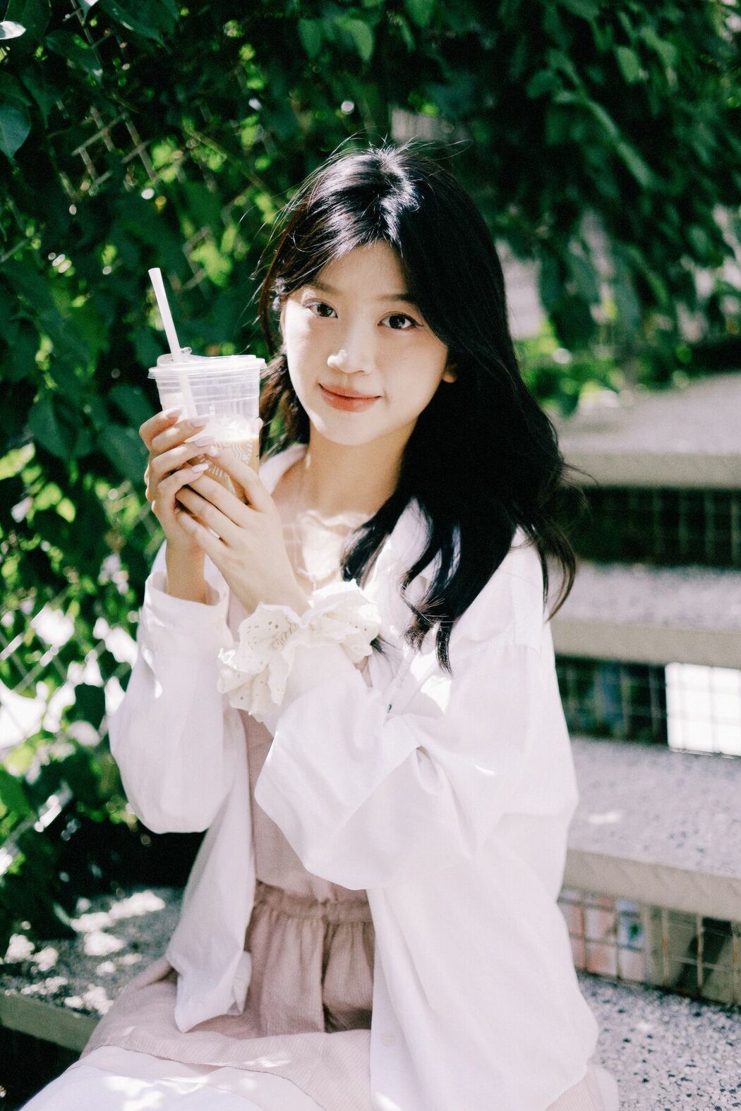 YiTuYu艺图语 Vol.10335 Xiao Shi Zi (21P)